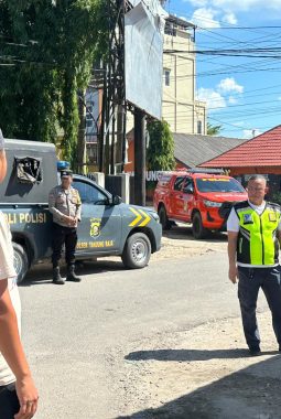 *Polsek Tanjung Raja Bersama Tim Inafis Polres Ogan Ilir Lakukan Olah TKP Kebakaran Kantor Lurah Tanjung Raja Utara*