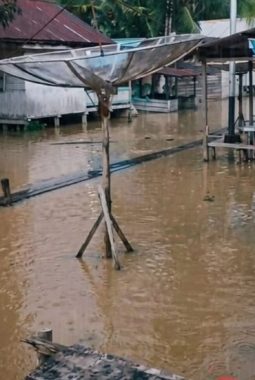 LANDau BADAI TERKEPUNG BANJIR, ALAM DIDUGA MULAI “MEMBALAS” ULah MANUSIA