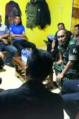 Bupati Lampung Utara dan Dandim 0412 Turun Tangan, Ketegangan Warga Pekurun dengan Oknum TNI Berakhir Damai Melalui Musyawarah Adat