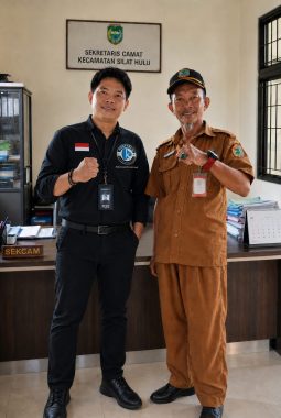 Kunjungan Awak Media Kompas Satu ID Kalimantan Barat ke Kecamatan Silat Hulu, Soroti Infrastruktur dan Percepatan Pembangunan Desa
