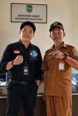 Kompas Satu ID Kalbar Kunjungi Silat Hulu, Soroti Kerusakan Infrastruktur dan Dorong Percepatan Pembangunan Desa