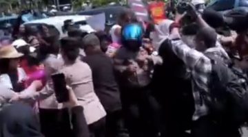 Aksi Aliansi Perempuan Indonesia di Jakarta Tertahan Polisi, Bawa Tiga Tuntutan Utama