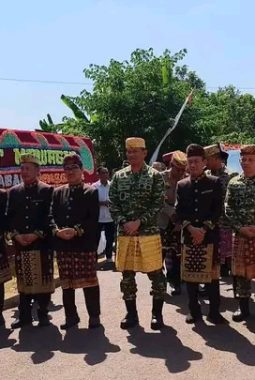 Pangdam XXI/RI Kawal Ketahanan Pangan di Tubaba, Pulang ke Kotabumi Dianugerahi Gelar Adat ‘Raja Satria Negara’
