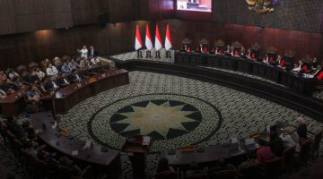 MK Tegaskan MBG Tetap Sah, Anggaran Wajib Dipisah dari Pendidikan Paling Lambat 2028