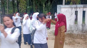 UPTD SPF SMP NEGERI 4 GUNUNG MERIAH : Sambut Siswa Baru dengan GAMAS Hari Pertama Sekolah Jadi Istimewa