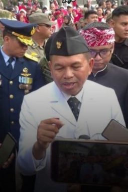 GUBERNUR DEDI MULYADI SOROT SAMPAH MENUMPUK 32 TAHUN DI SALURAN AIR BANDUNG: TANGGUNG JAWAB BERSAMA