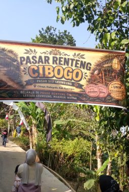 Pasar Renteng Sisi Leuweng Hadir di Cibogo,  Desa Kadugede Hingga Nusantara
