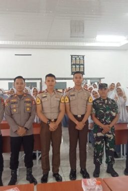 ‎Taruna Akpol Hadir di SMA Negeri Singkil, Danramil 02/Singkil Dorong Siswa Raih Cita-Cita ke Akmil dan Akpol