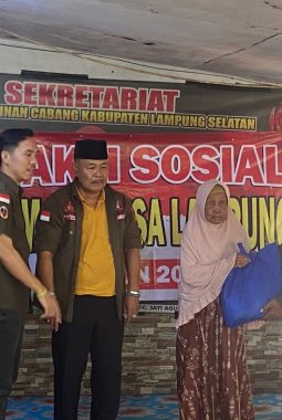 Wujudkan Kepedulian Sosial, Pengurus DPD dan DPC LSM Trinusa Bagikan Bansos Sambut Rakernas Ke-4