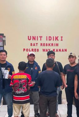 Satreskrim Polres Way Kanan Ungkap Kasus Pencurian HP, Dua Orang Diamankan