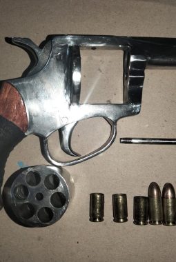Polisi Tindak Tegas Terukur Pelaku DPO Narkoba Penyalahgunaan Senjata Api di Lampung Utara